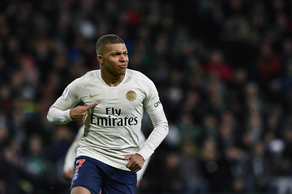 林德洛夫：切尔西踢得很好，我们必须做好准备并发挥出最高水平